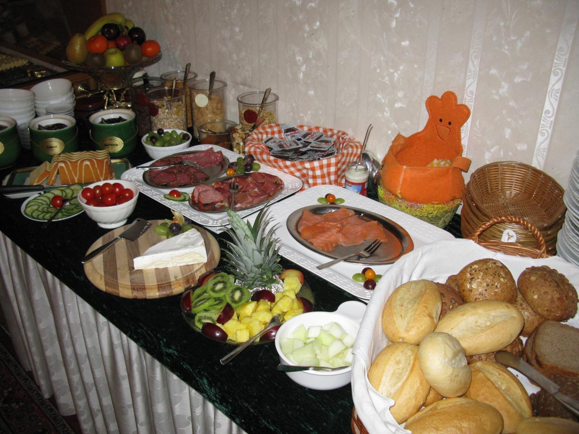 Hotel Waldersee Hannover Ngoại thất bức ảnh