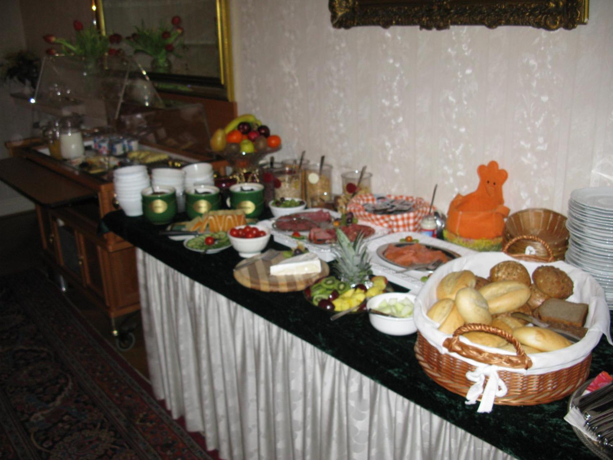 Hotel Waldersee Hannover Ngoại thất bức ảnh