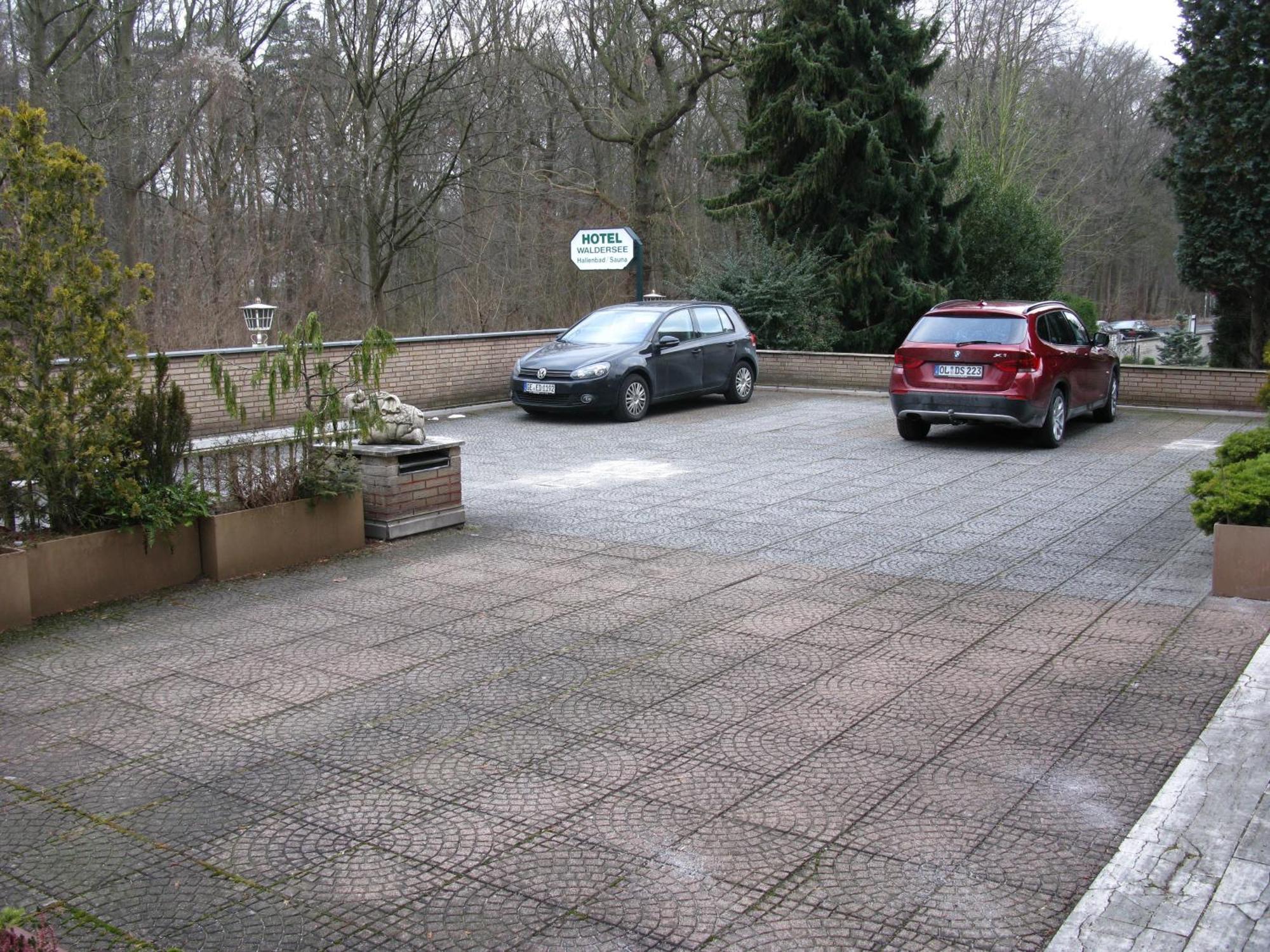Hotel Waldersee Hannover Ngoại thất bức ảnh