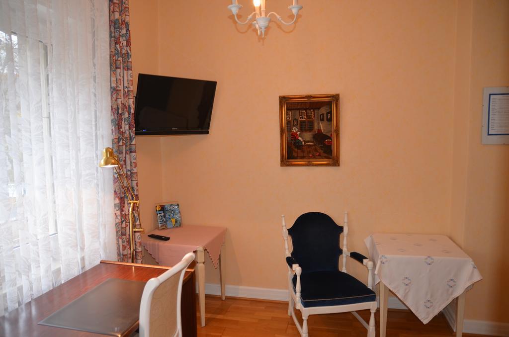 Hotel Waldersee Hannover Ngoại thất bức ảnh