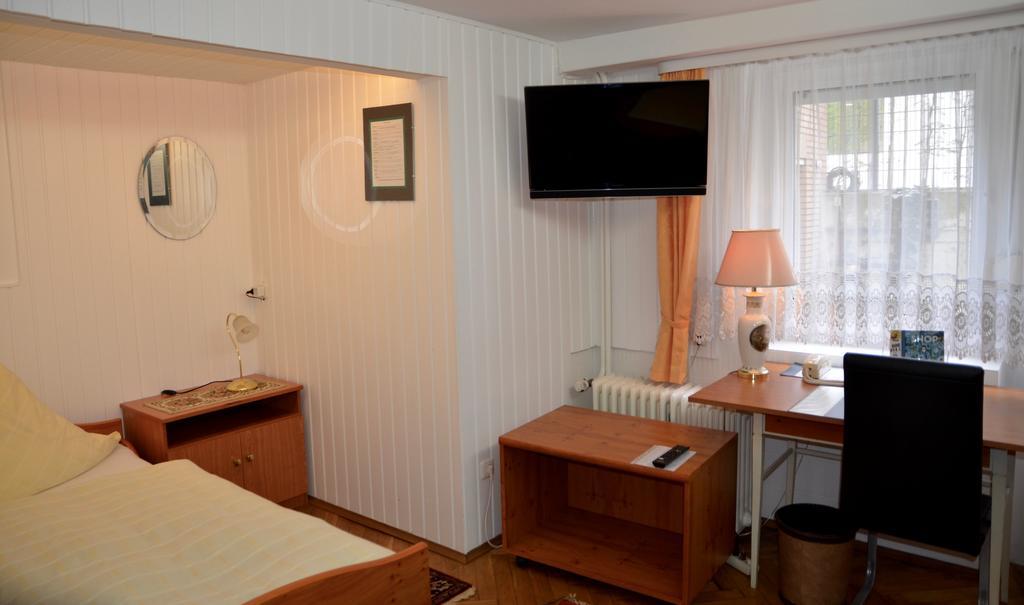 Hotel Waldersee Hannover Ngoại thất bức ảnh