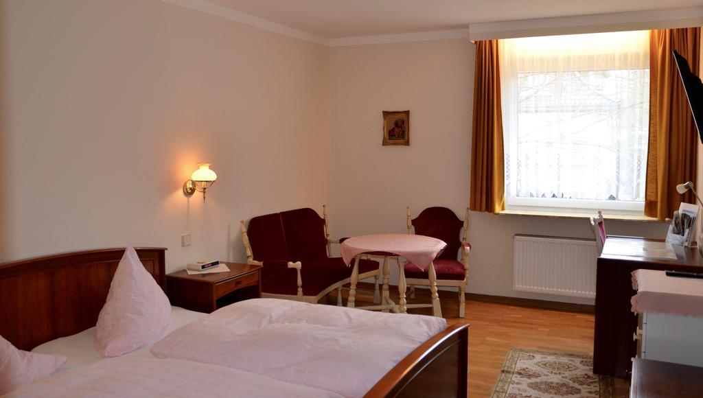 Hotel Waldersee Hannover Ngoại thất bức ảnh