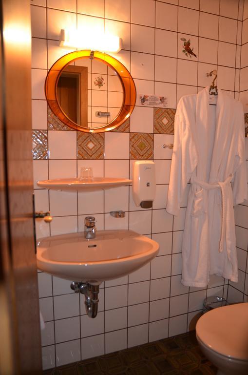 Hotel Waldersee Hannover Ngoại thất bức ảnh