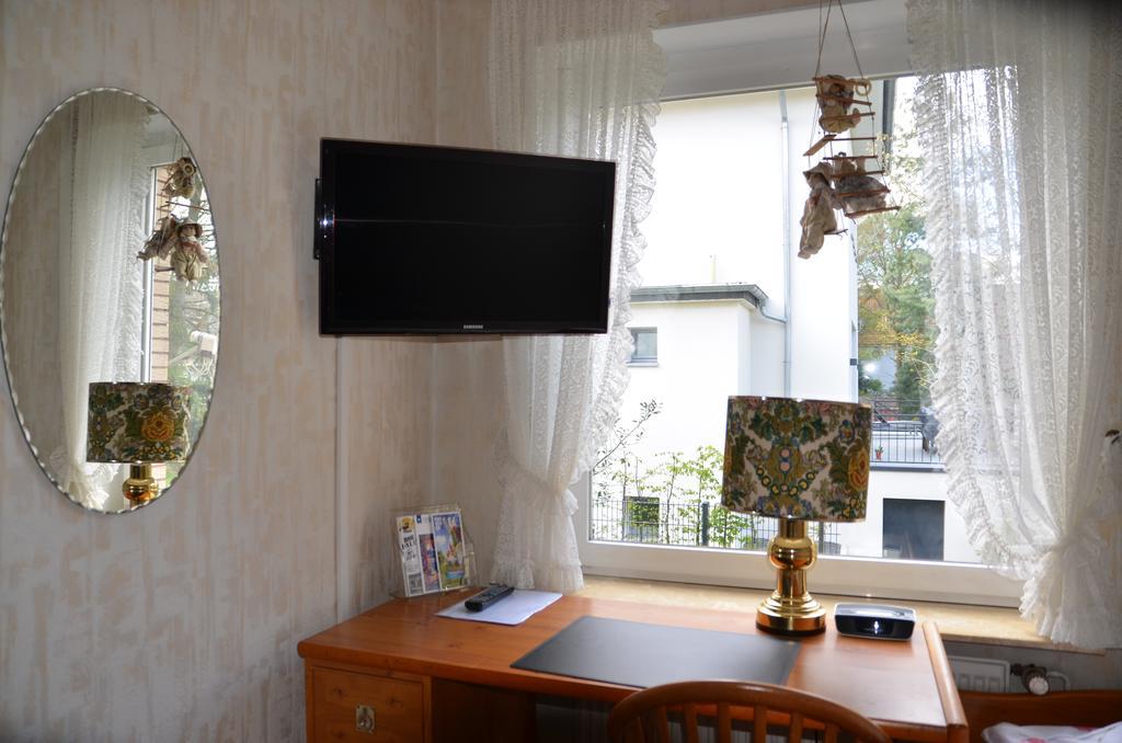 Hotel Waldersee Hannover Ngoại thất bức ảnh